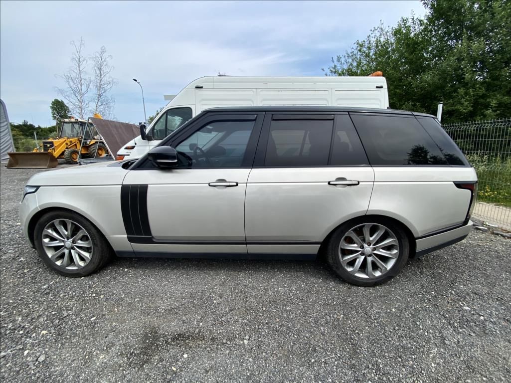 Land Rover Range Rover, 4,4 SDV8 Vogue Auto NEPOJÍZDNÉ - fotka 4