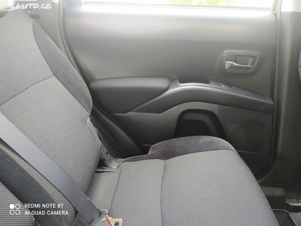 Fermeture de capot PEUGEOT 206