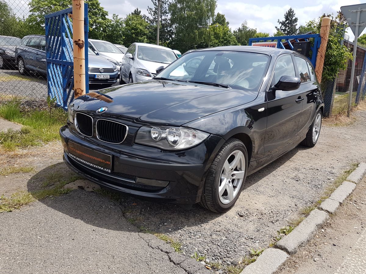 BMW Řada 1, 116 2.0i 90KW DIGI KLIMA - fotka 3