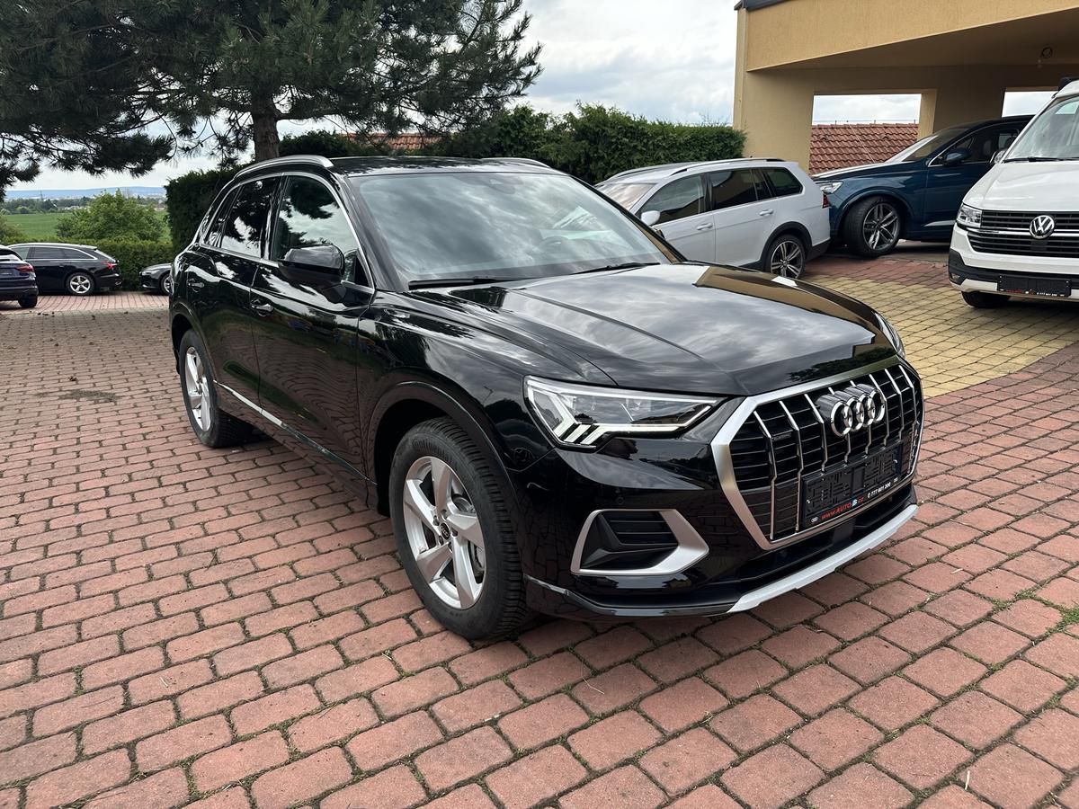 Audi Q3, 40TDi QUATTRO - fotka 2