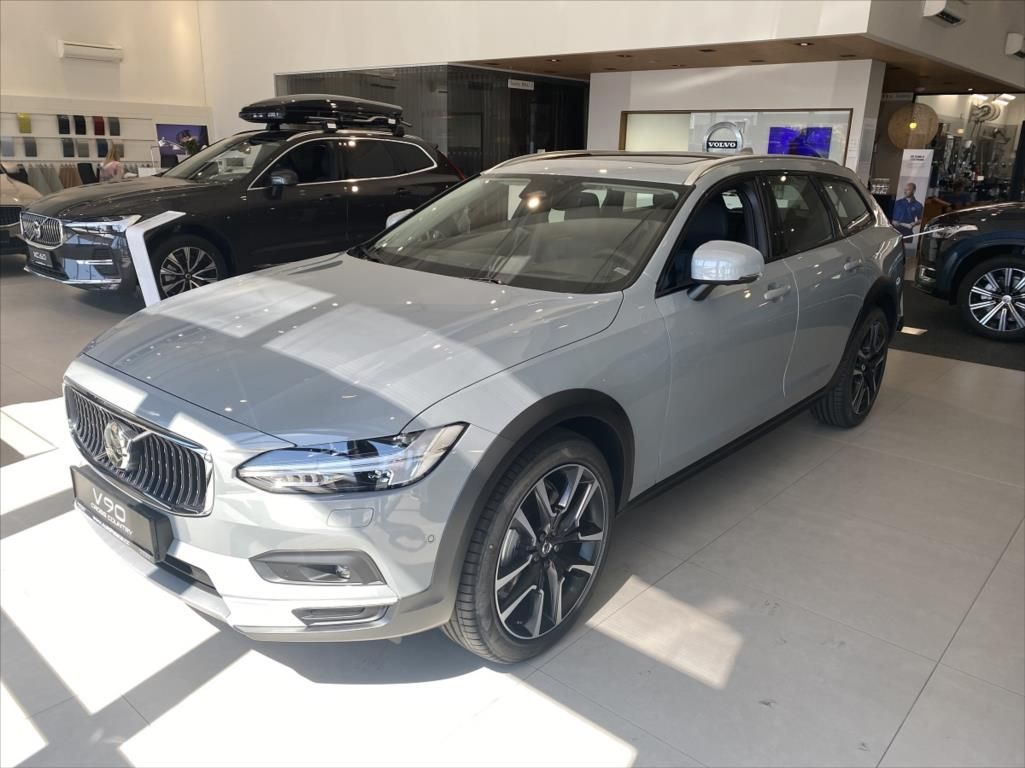 Volvo V90, 2,0 B4 AWD CC ULTIMATE