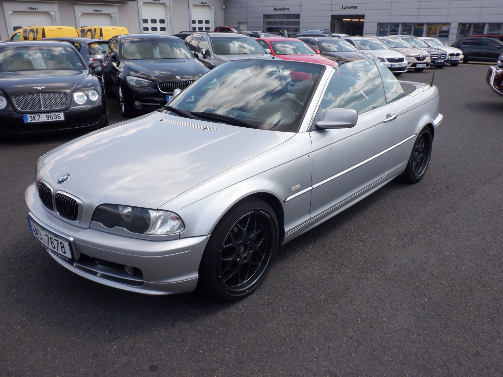 BMW Řada 3, 2.2i Kabriolet