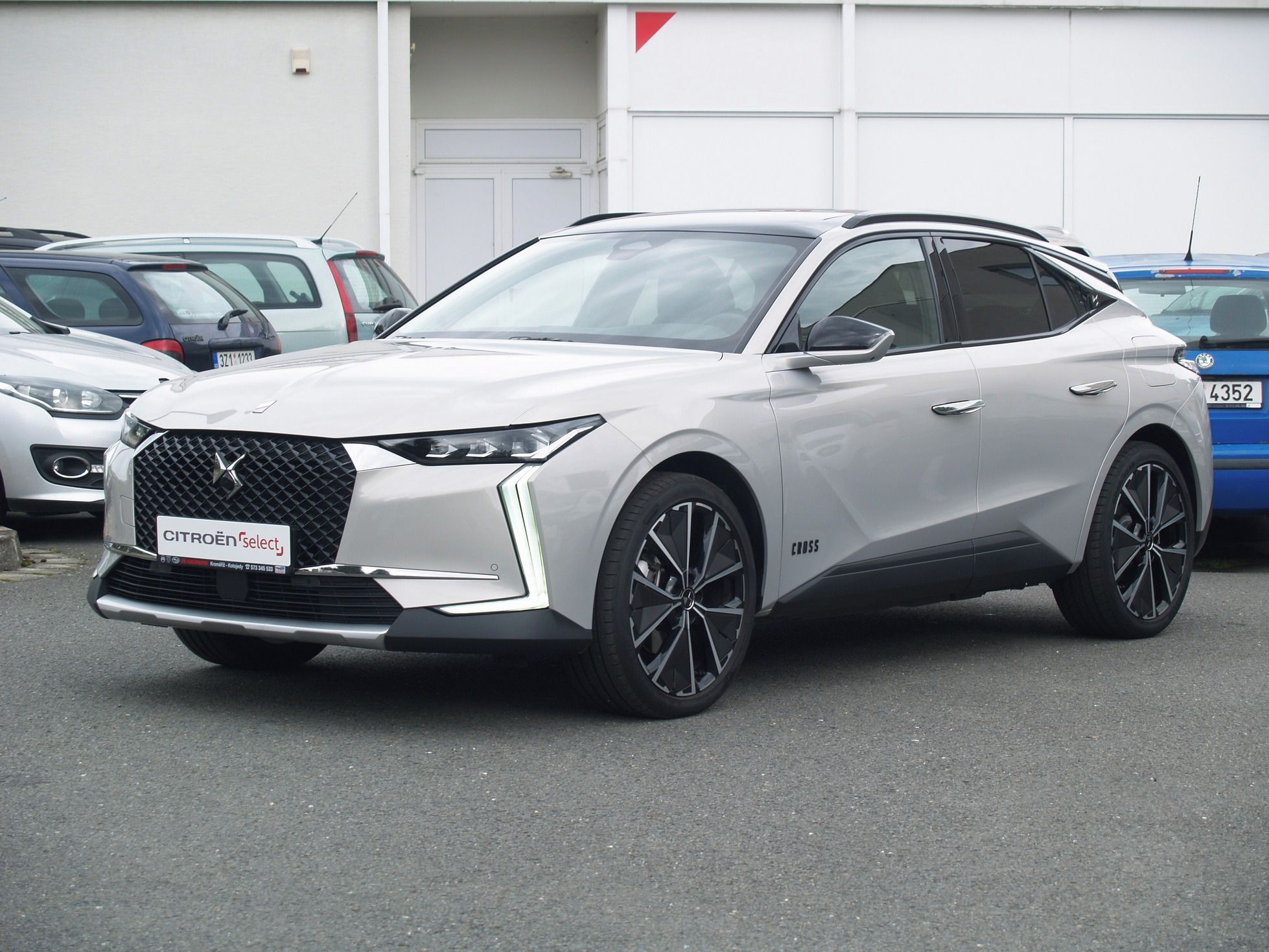 DS 4, RIVOLI CROSS E-TENSE 225