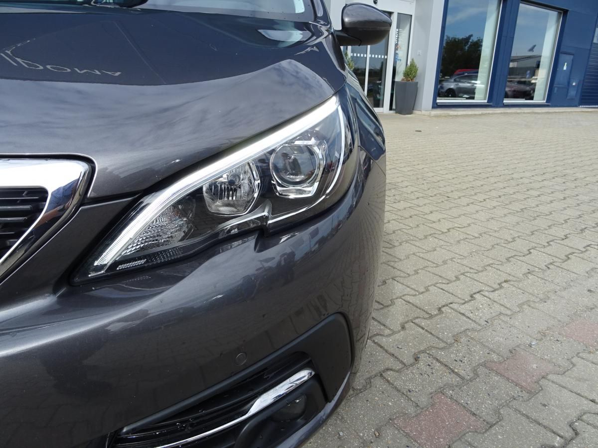 Peugeot 308, SW 1,2 PureTech 110k MAN6 - fotka 4