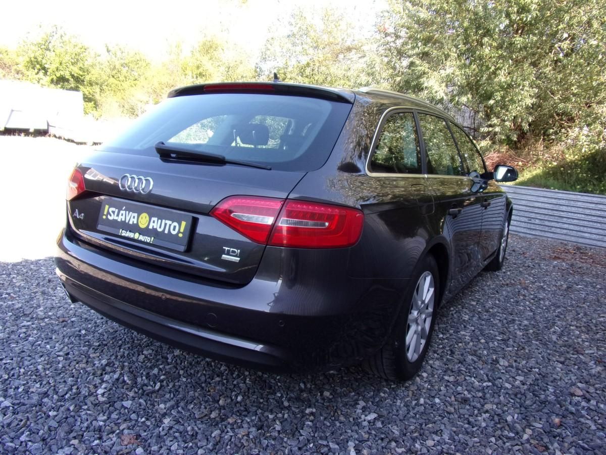 Audi A4, 2.0 TDi 100kW @@PĚKNÁ@MANUÁL@@ - fotka 5