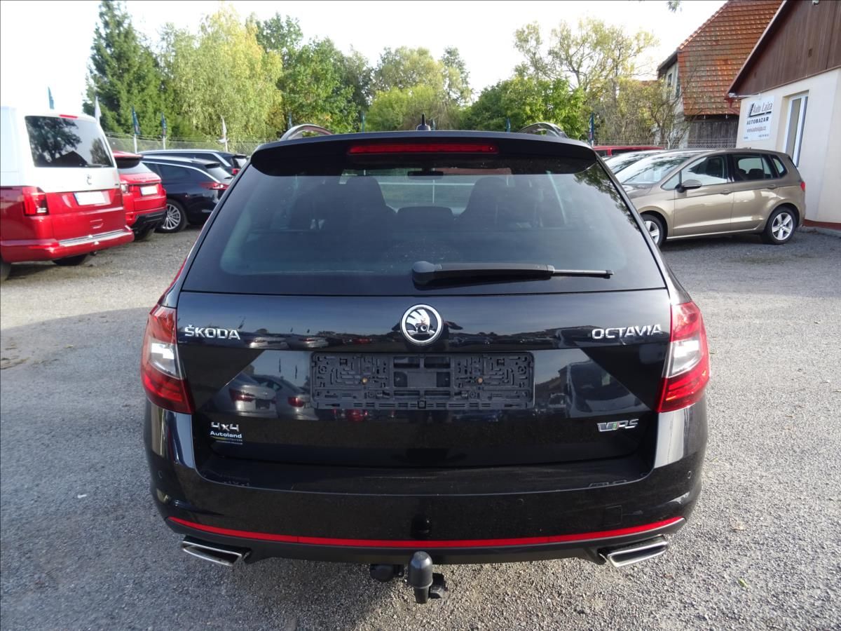 Škoda Octavia, 2,0 TDi135kW RS 4x4,po servise - fotka 6