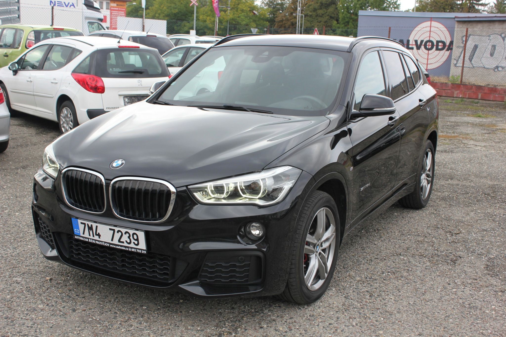 BMW X1, 18D sDrive, M-paket, servis - fotka 3