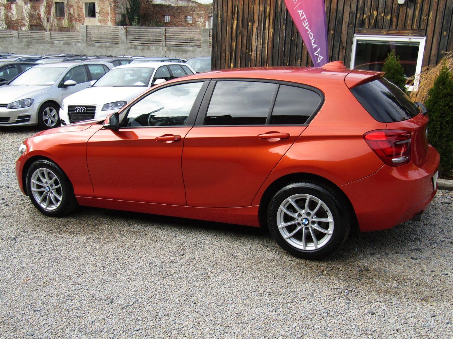 BMW Řada 1, 1.6i 75kW - fotka 4
