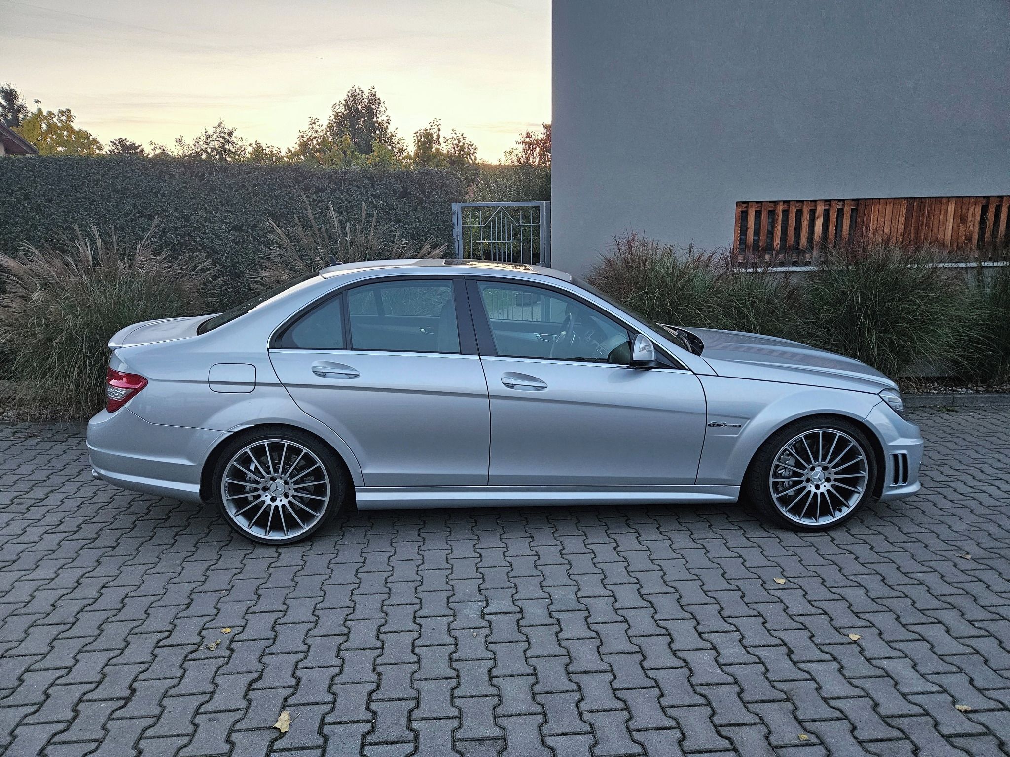 Mercedes-Benz Třídy C, 6.3  AMG  1.majtel   ČR - fotka 5