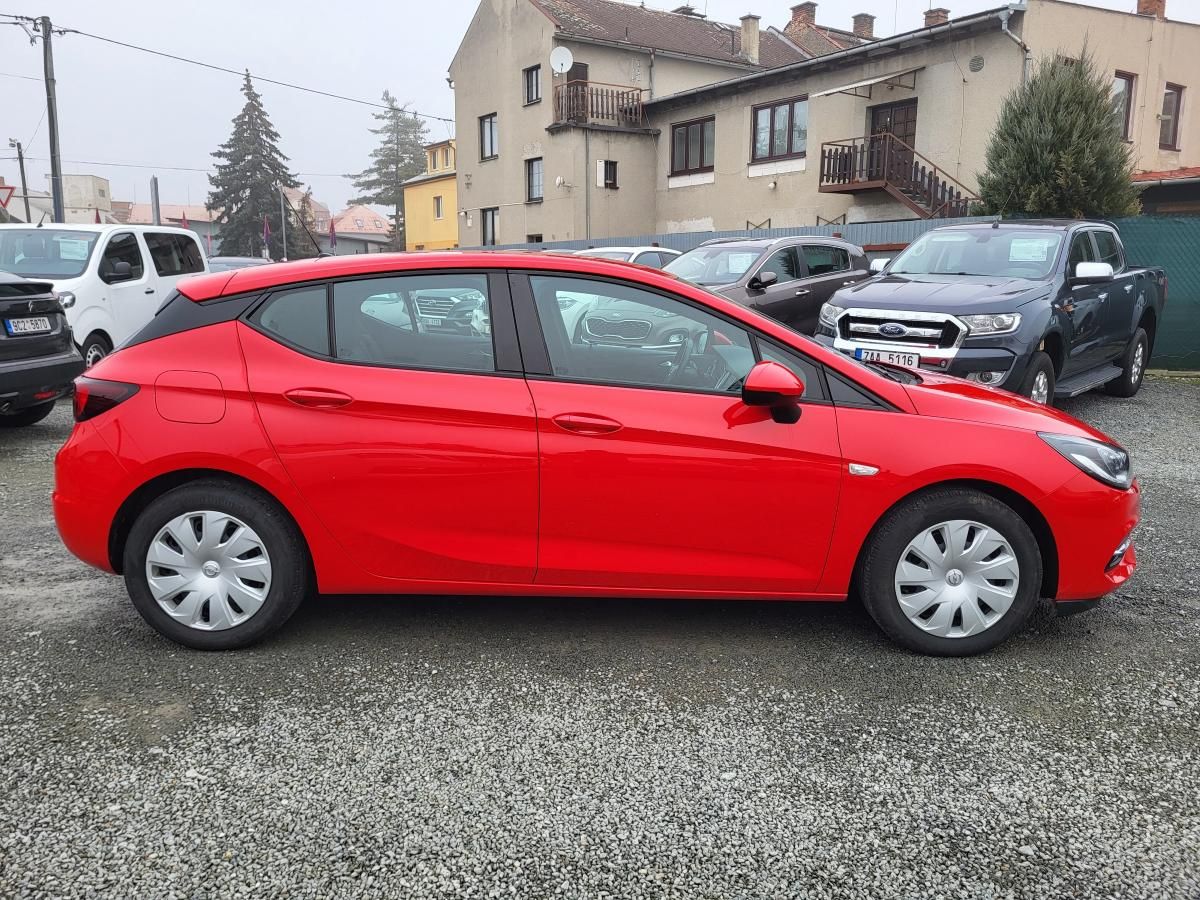 Opel Astra, 1.5 CDTi 77kW S/S ČR 1.majitel - fotka 5