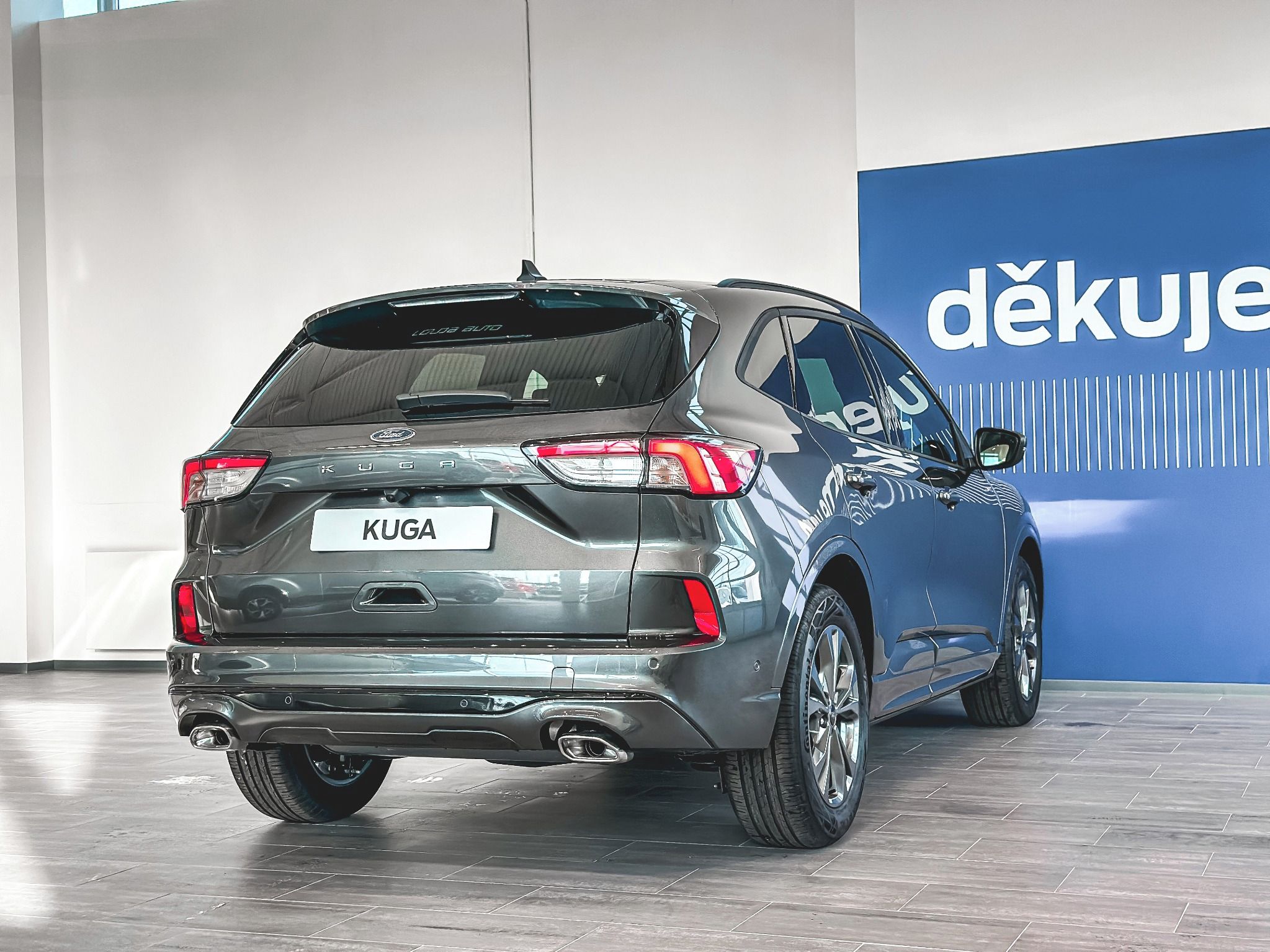Ford Kuga, ST-LINE X 2,5 Duratec Hybrid - fotka 5