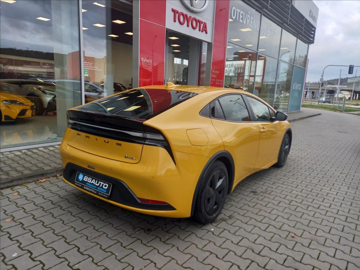 Toyota Prius, 2,0 Comfort  Plug-in - fotka 4