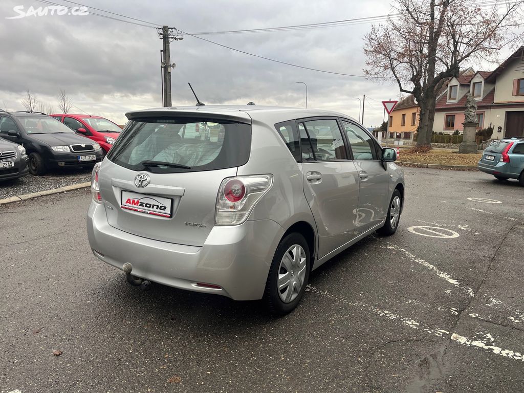 Toyota Verso, fotka 6