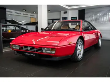 Ferrari Mondial