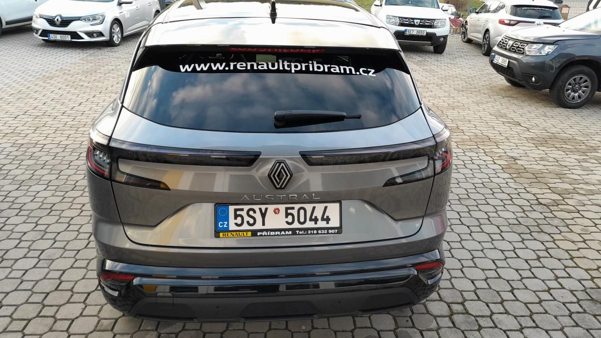 Renault Austral, mild hybrid 140 TOP VÝBAVA - fotka 4