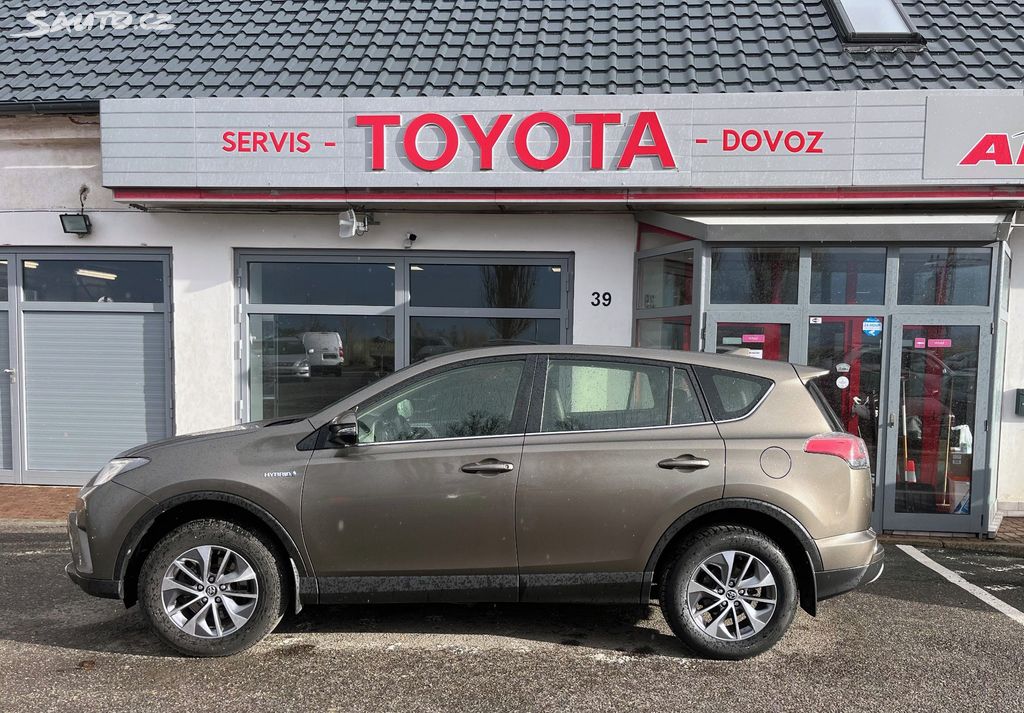 Toyota Rav4, fotka 2