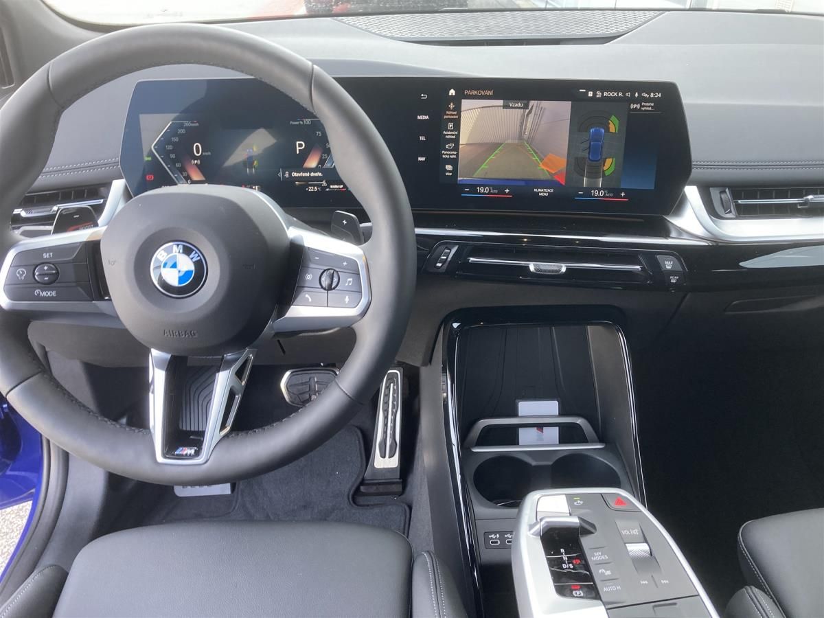BMW Řada 2, 218d Active Tourer - fotka 5
