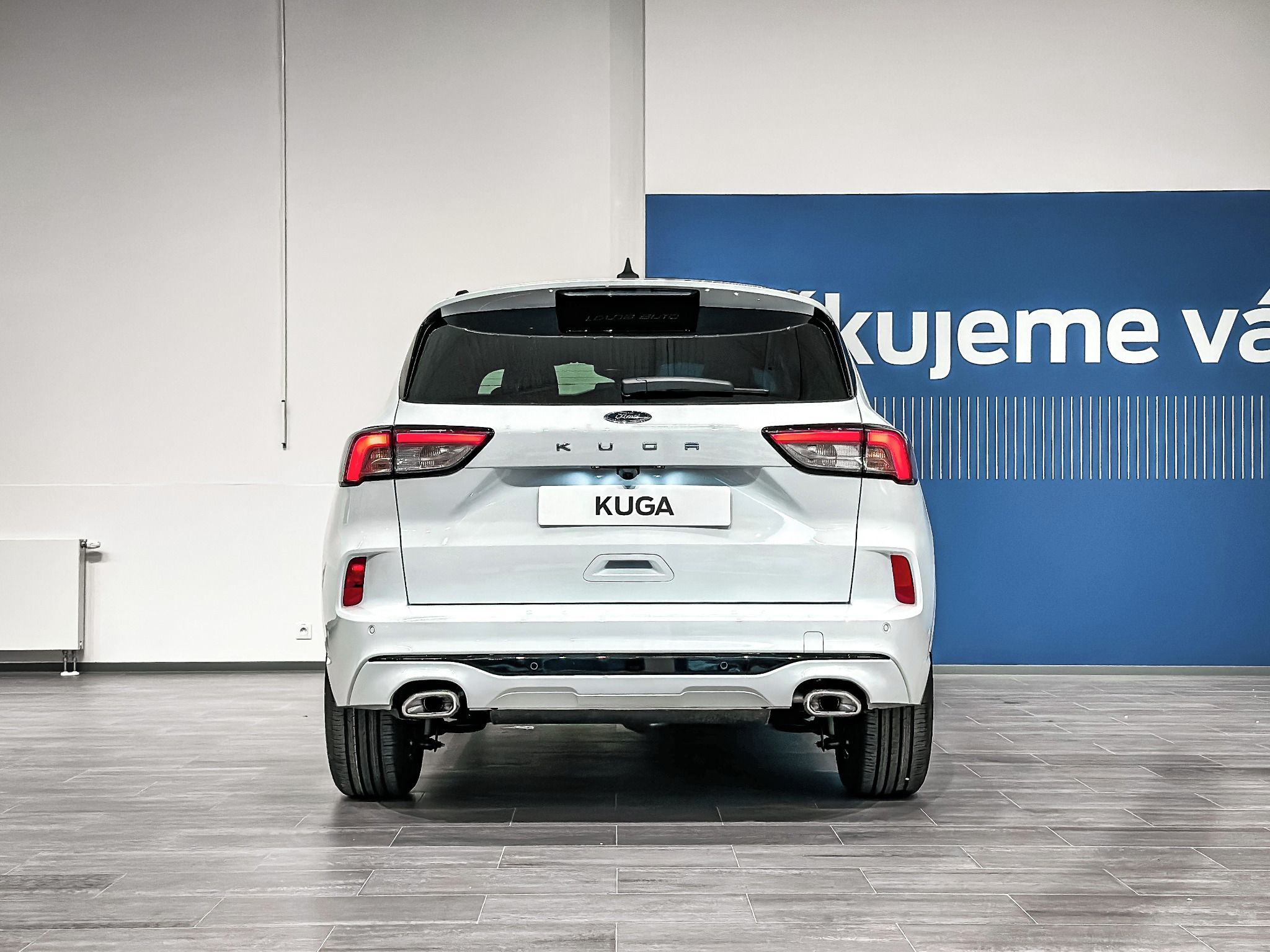 Ford Kuga, ST-LINE  2,5 Duratec Hybrid - fotka 4