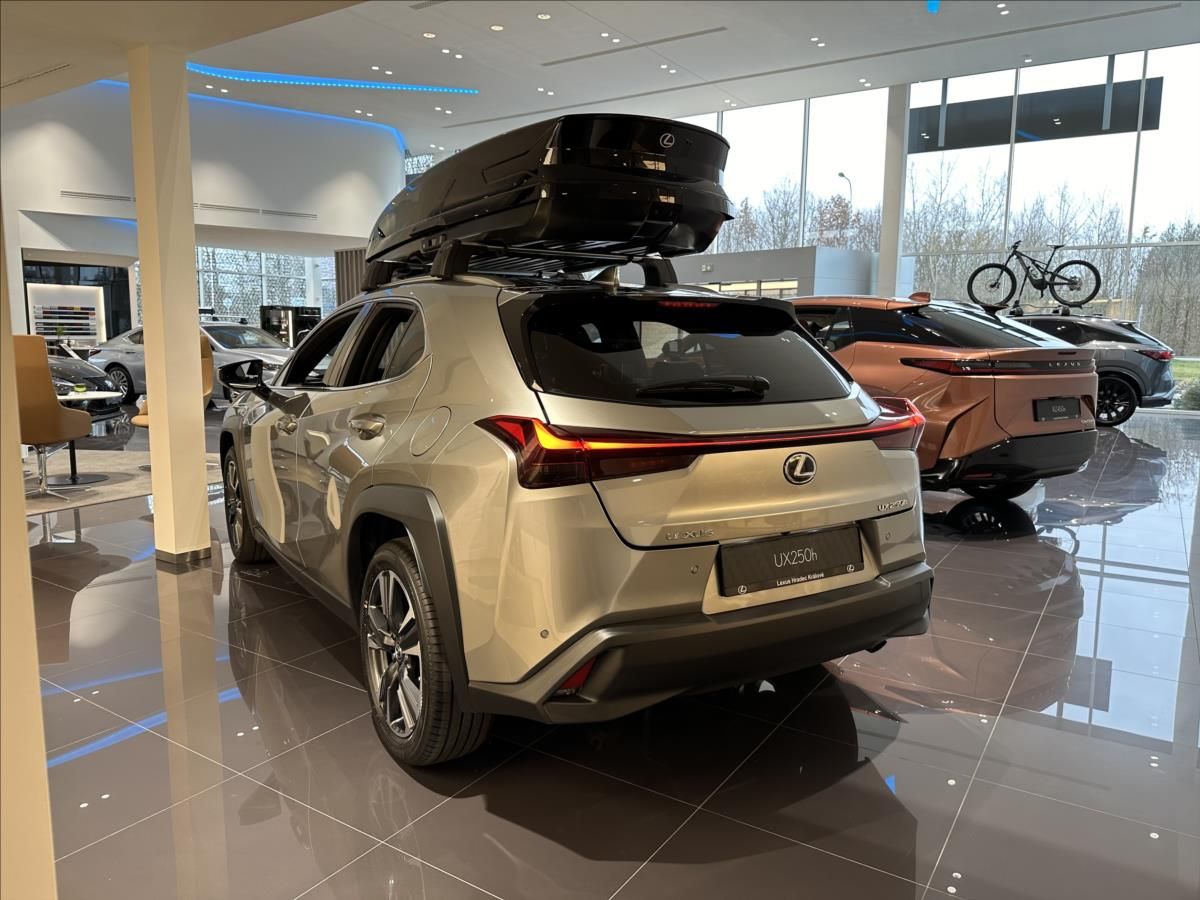 Lexus UX 250h, 2,0 UX 250h Prestige  2,0 HEV - fotka 4