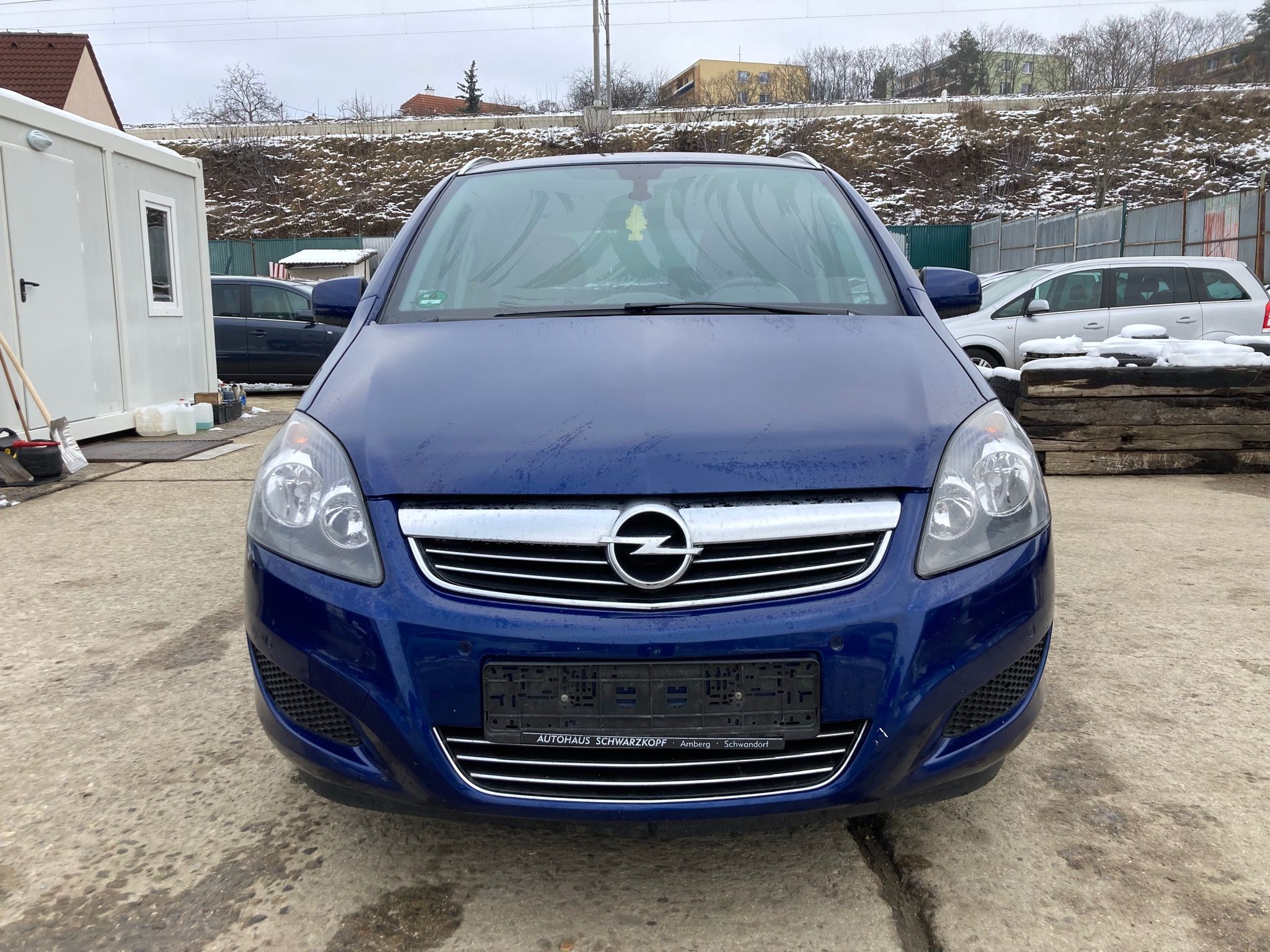 Opel Zafira, B 1,8 16V, 7 míst - fotka 2