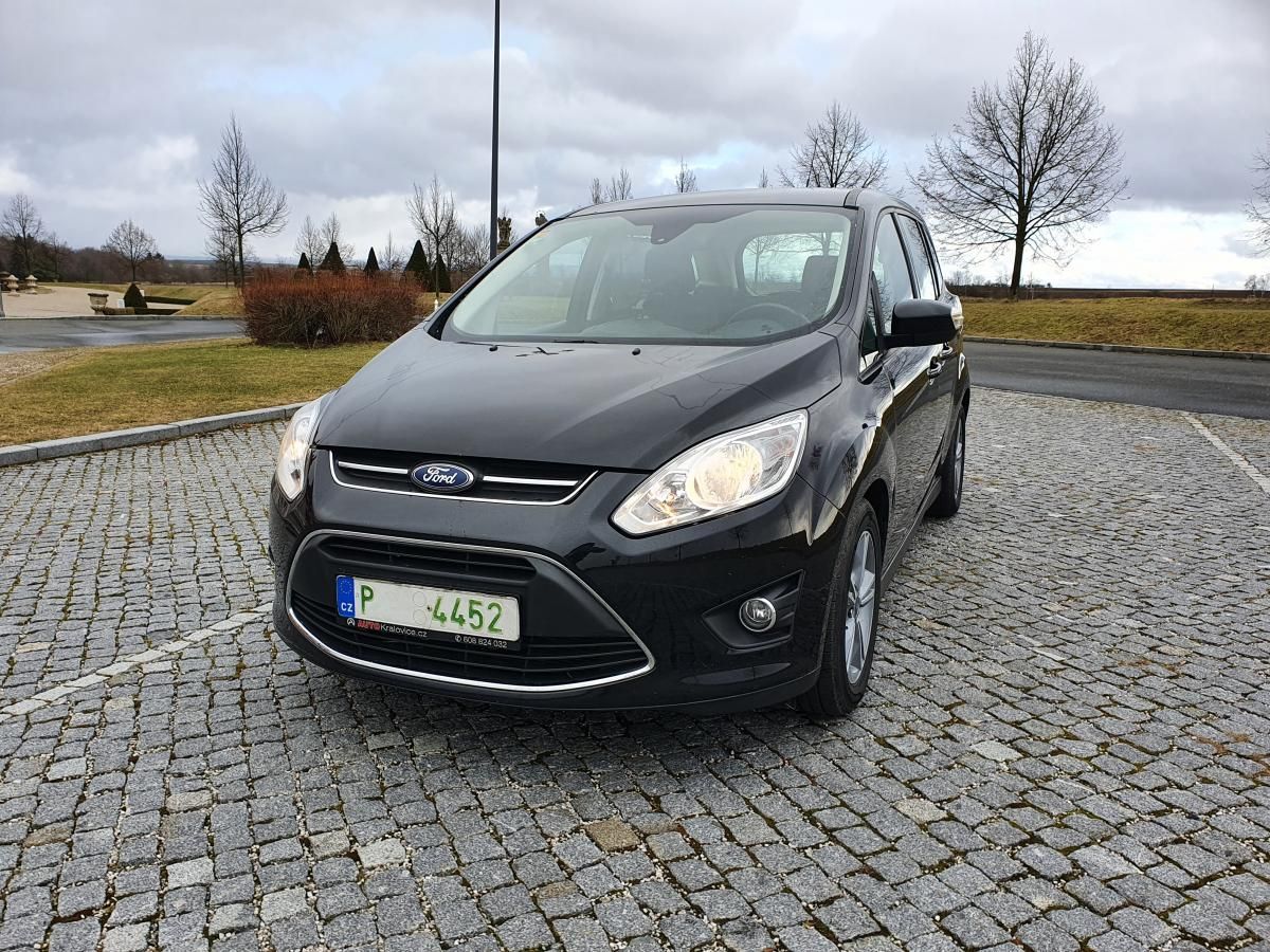 Ford Grand C-MAX, 1L 92kw, pěkný stav,  splátky - fotka 2