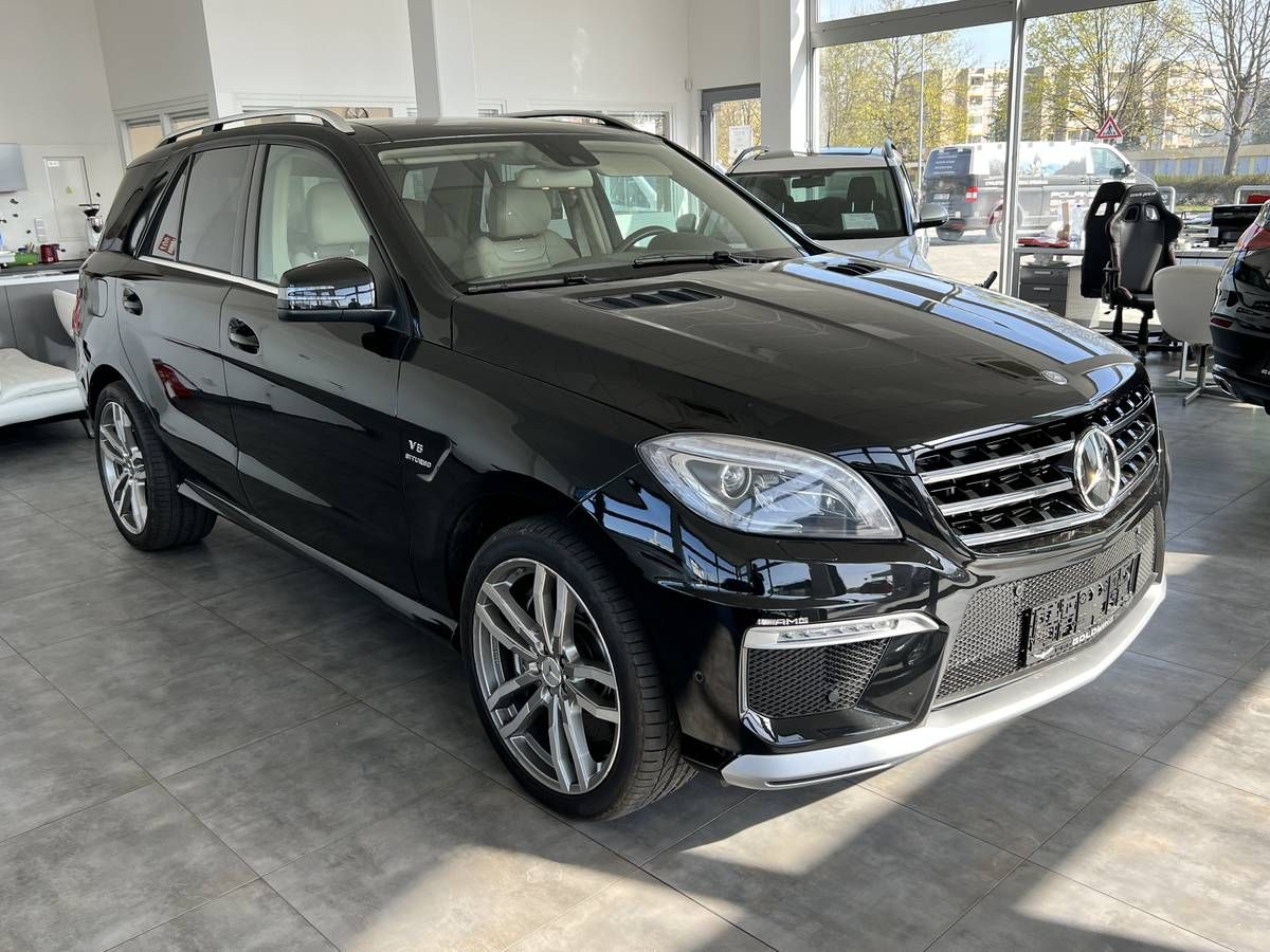 Mercedes-Benz Třídy M, ML 63 AMG V8 BITURBO 4-MATIC