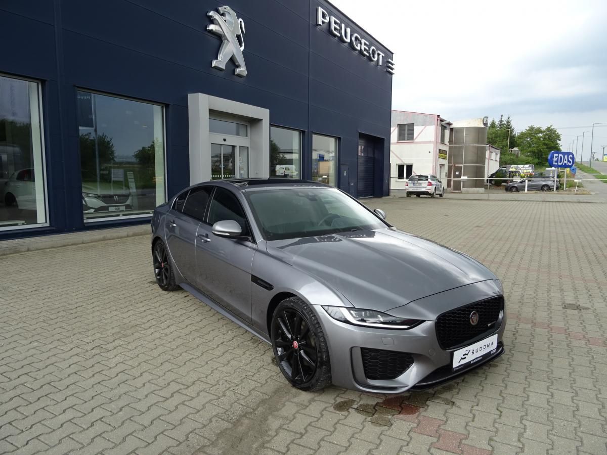 Jaguar XE, D180 R - Dynamic SE