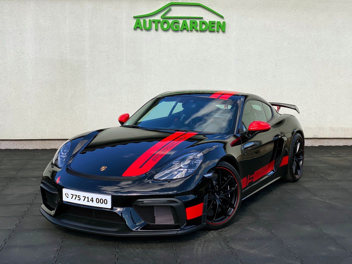 Porsche Cayman, GT4 Sports Cup keramické brzdy