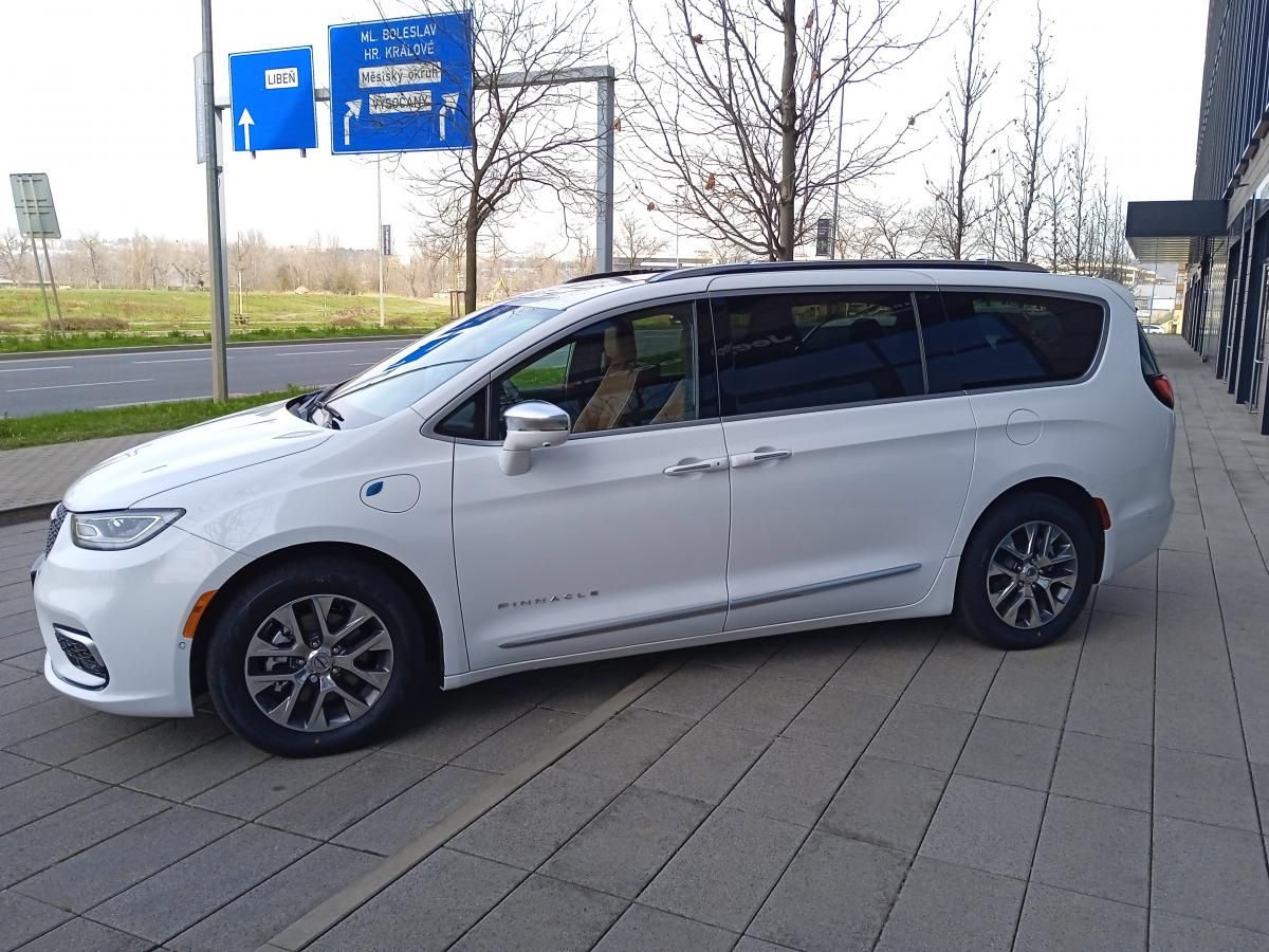 Chrysler Pacifica, Pinnacle, hybrid, 3.6l - fotka 5