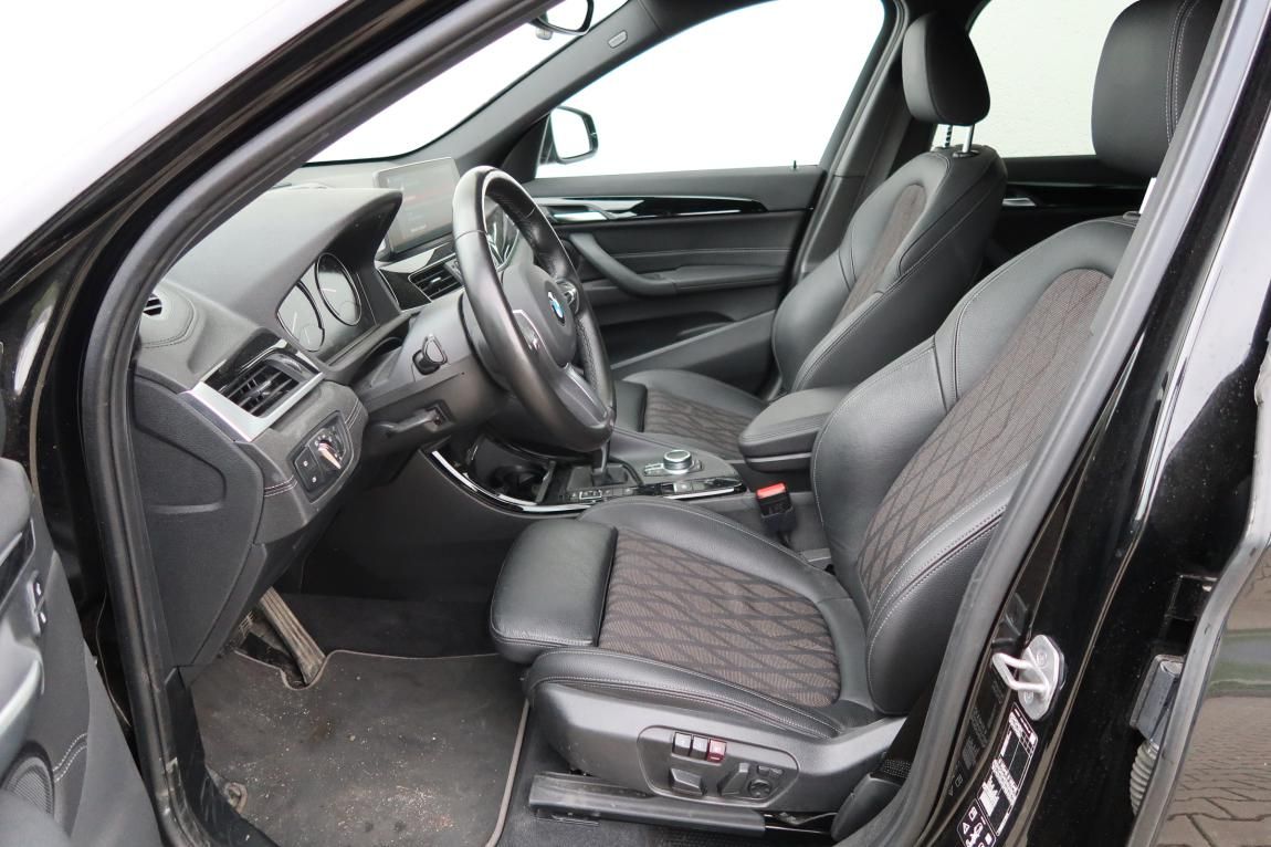 BMW X1, xDrive20d - fotka 2