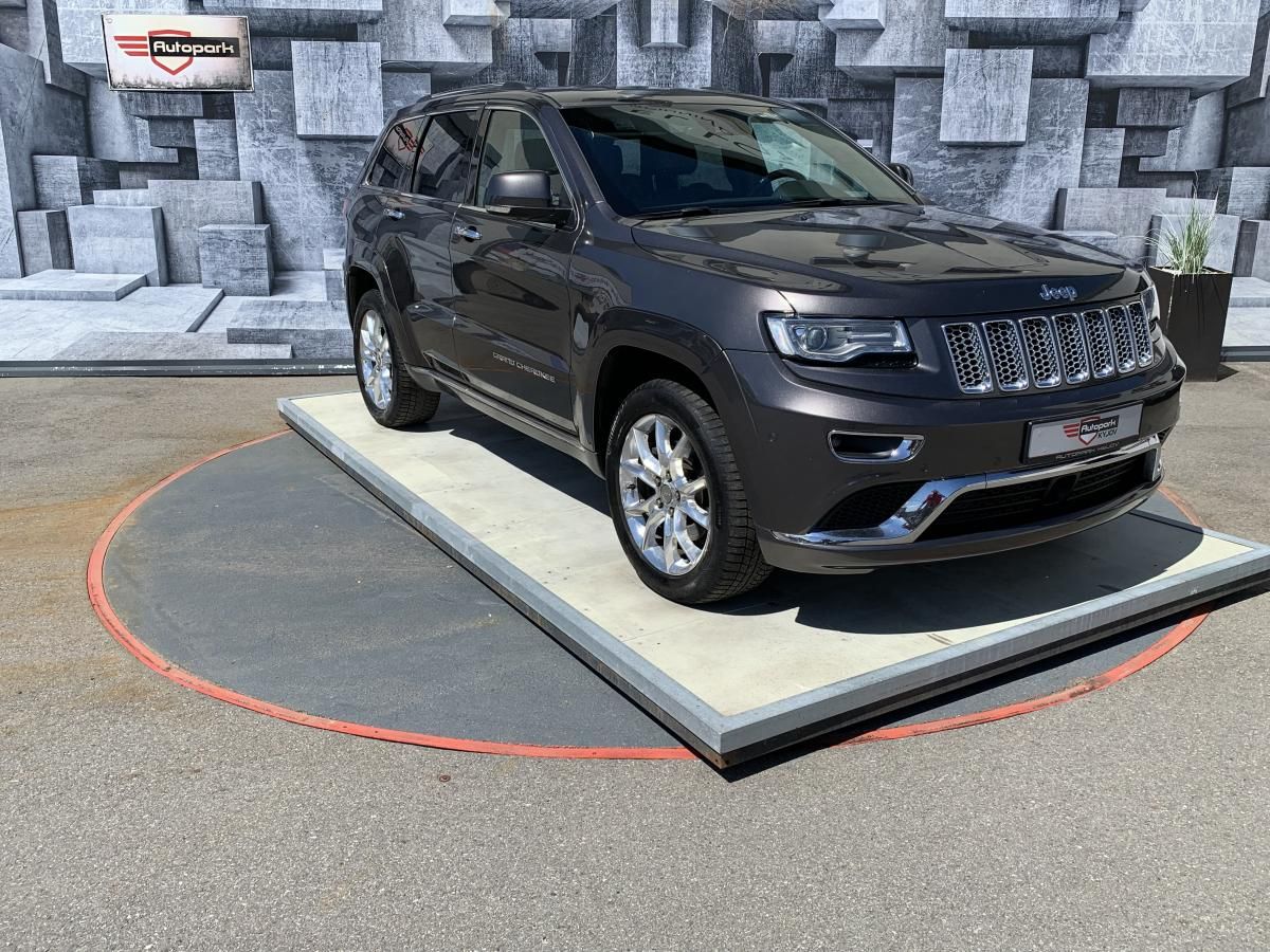 Jeep Grand Cherokee, 3.0CRD,SUMMIT,ČR,DPH,H/K,4X4