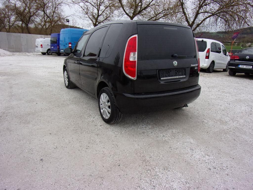 Škoda Roomster - fotka 4