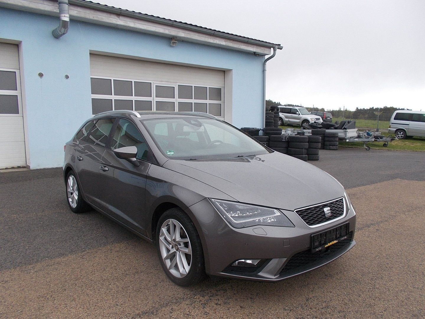 Seat Leon, ST 2,0TDi ,110kW, LED, kůže - fotka 3