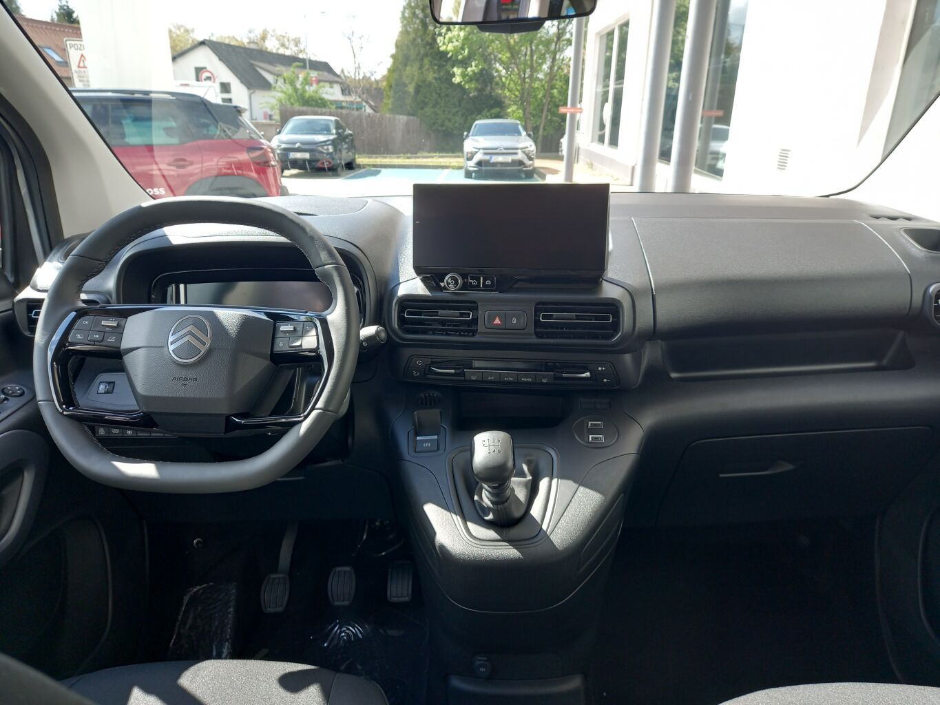 Citroën Berlingo, BERLINGO MAX1.5 BlueHDi 130 S& - fotka 3