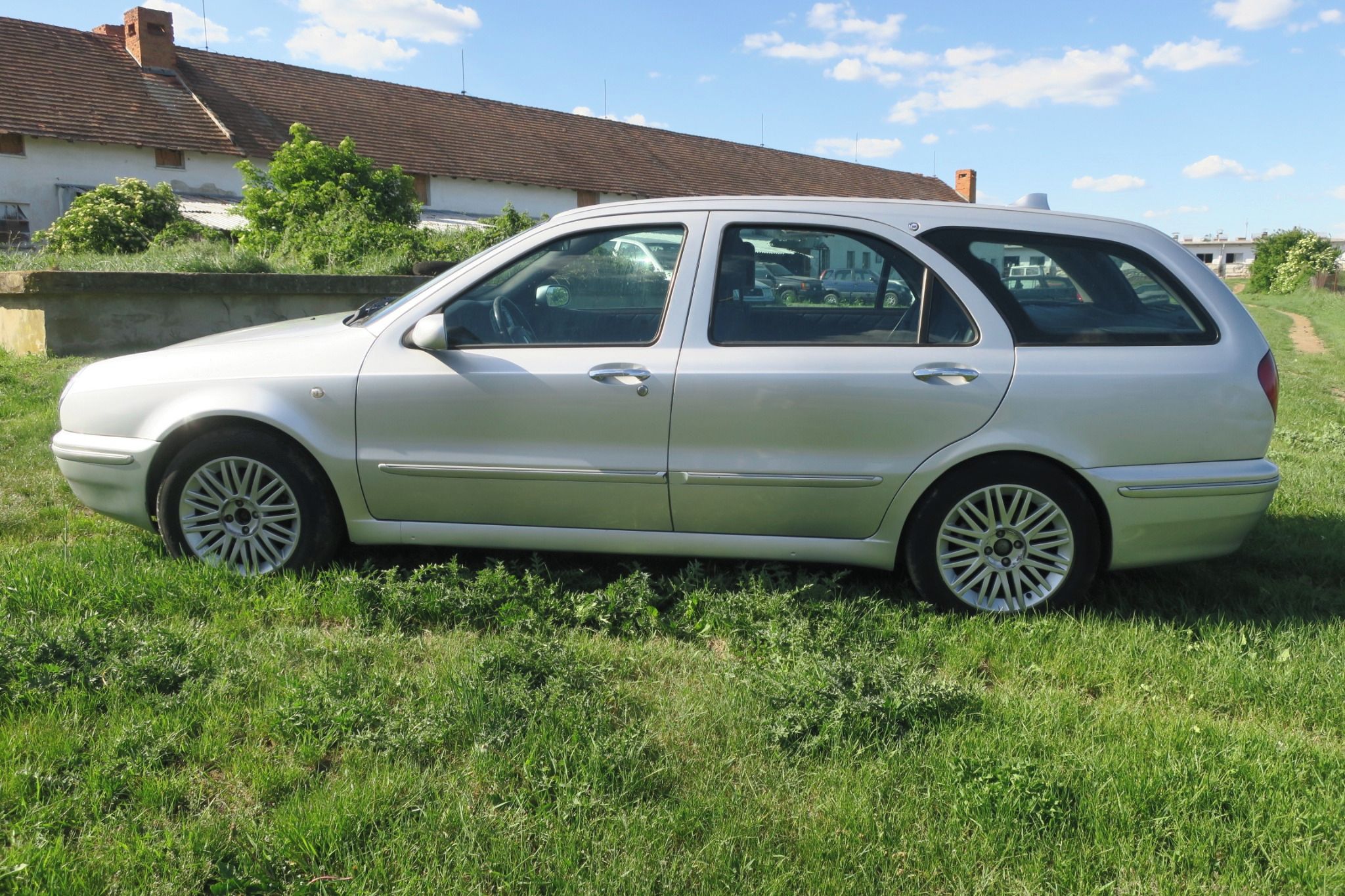 Lancia Lybra, 1.9 JTD ELEGANTE, BEZ KOROZE - fotka 6
