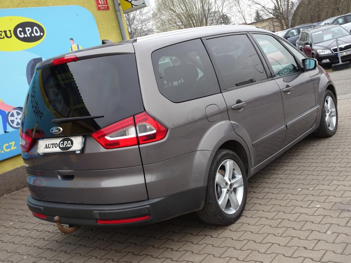 Ford Galaxy, 2.0 TDCi 7 míst - fotka 6