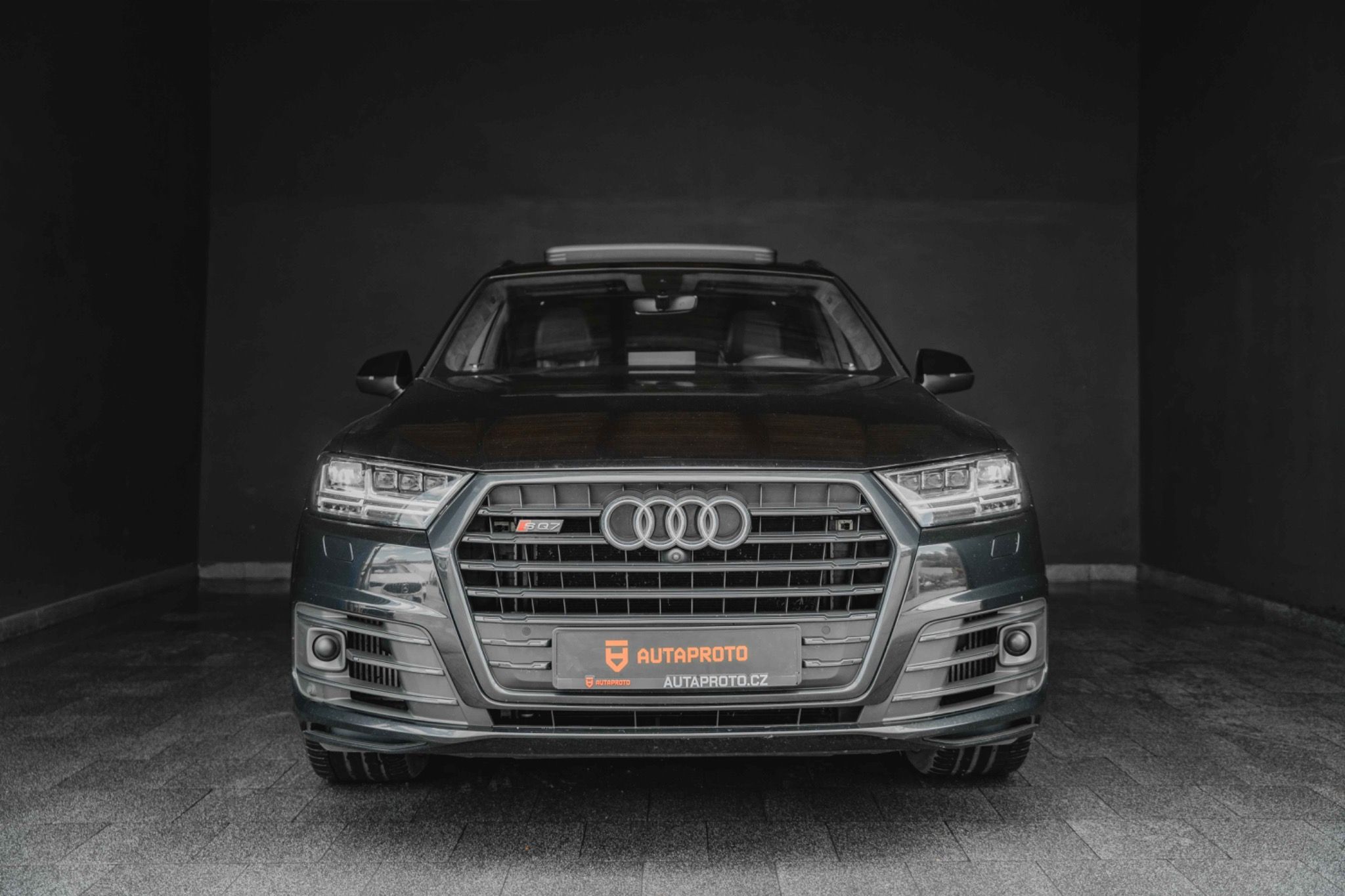 Audi SQ7, V8-TDi-7míst-HUD-B&O-TZ-CZ-R22 - fotka 3