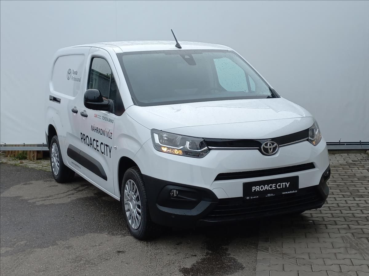 Toyota Proace City, 1,5 D-4D 100k Long  Comfort - fotka 4