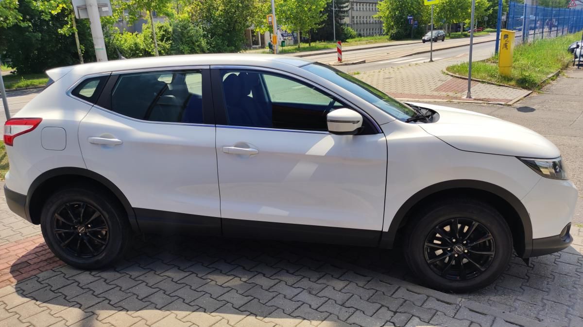 Nissan Qashqai, 1.2 DIG-T, 1.maj,ČR, - fotka 4