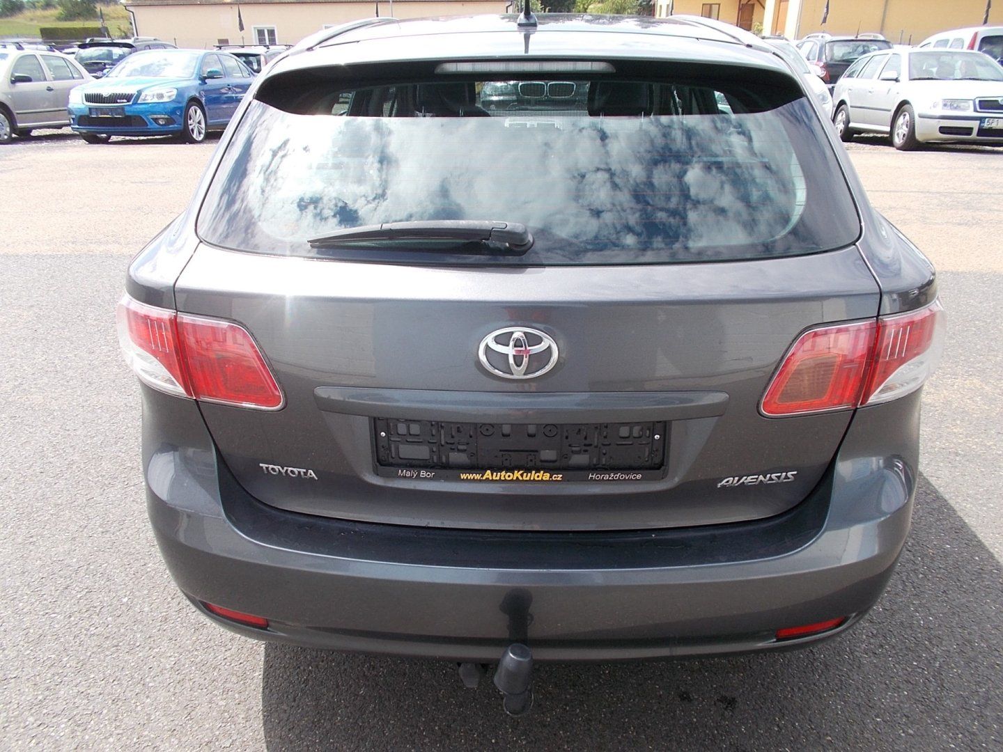 Toyota Avensis, 2,0DiD - fotka 6
