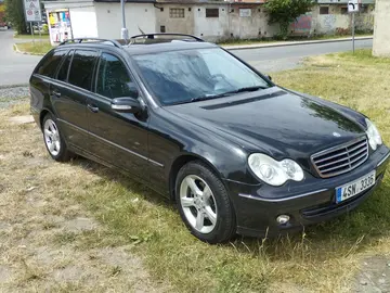 Mercedes-Benz Třídy C, Mercedes Benz 2.6