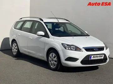 Ford Focus, 1.6i,AC,park čidla