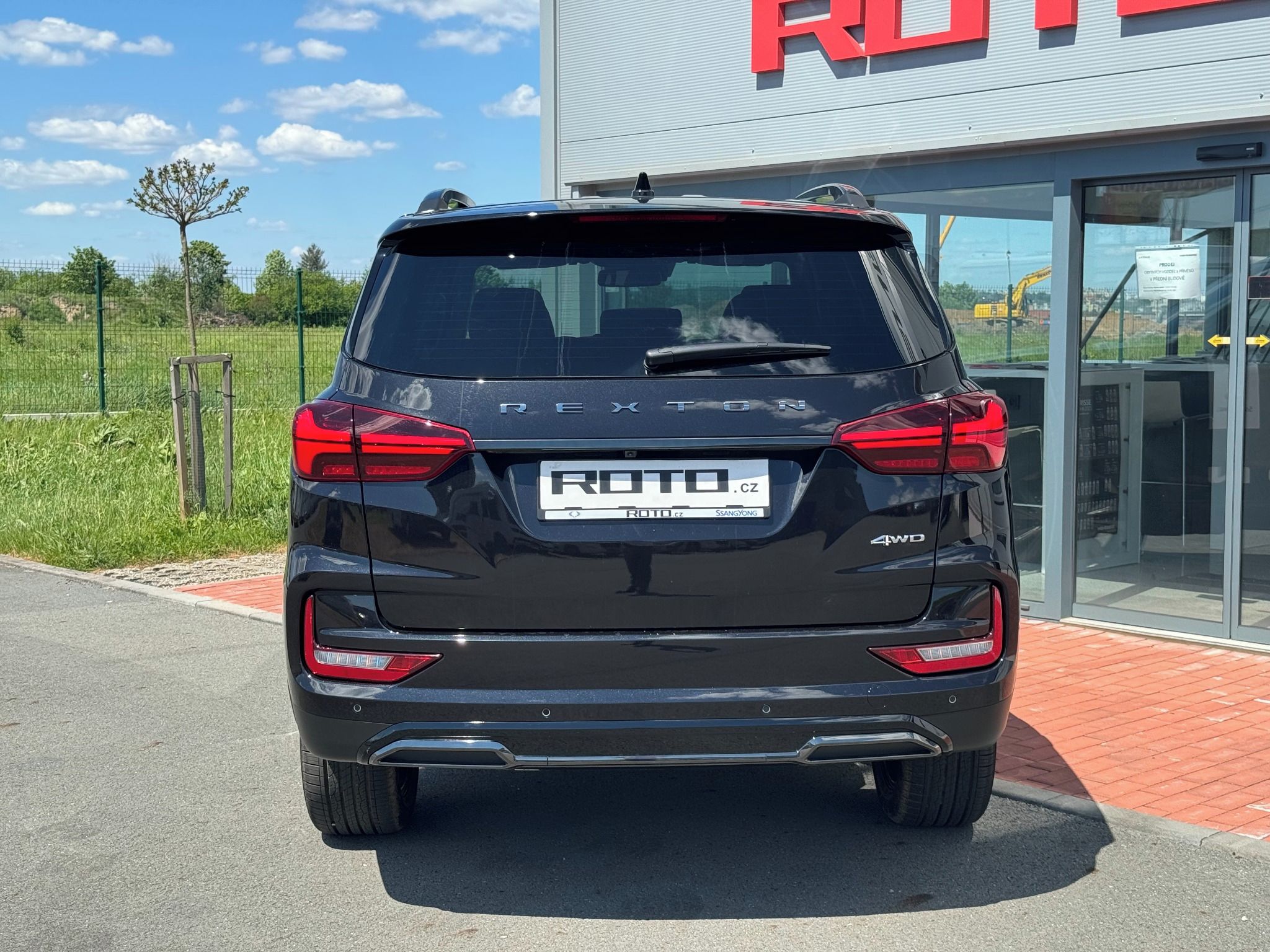 SsangYong Rexton, 8AT; 4x4; BLACK EDITION - fotka 6