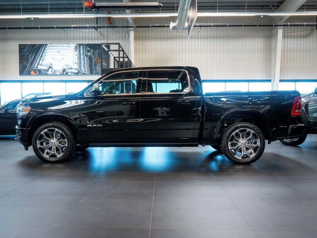 Dodge Ram, 5.7 Longhorn V8 Rambox 22Alu - fotka 2