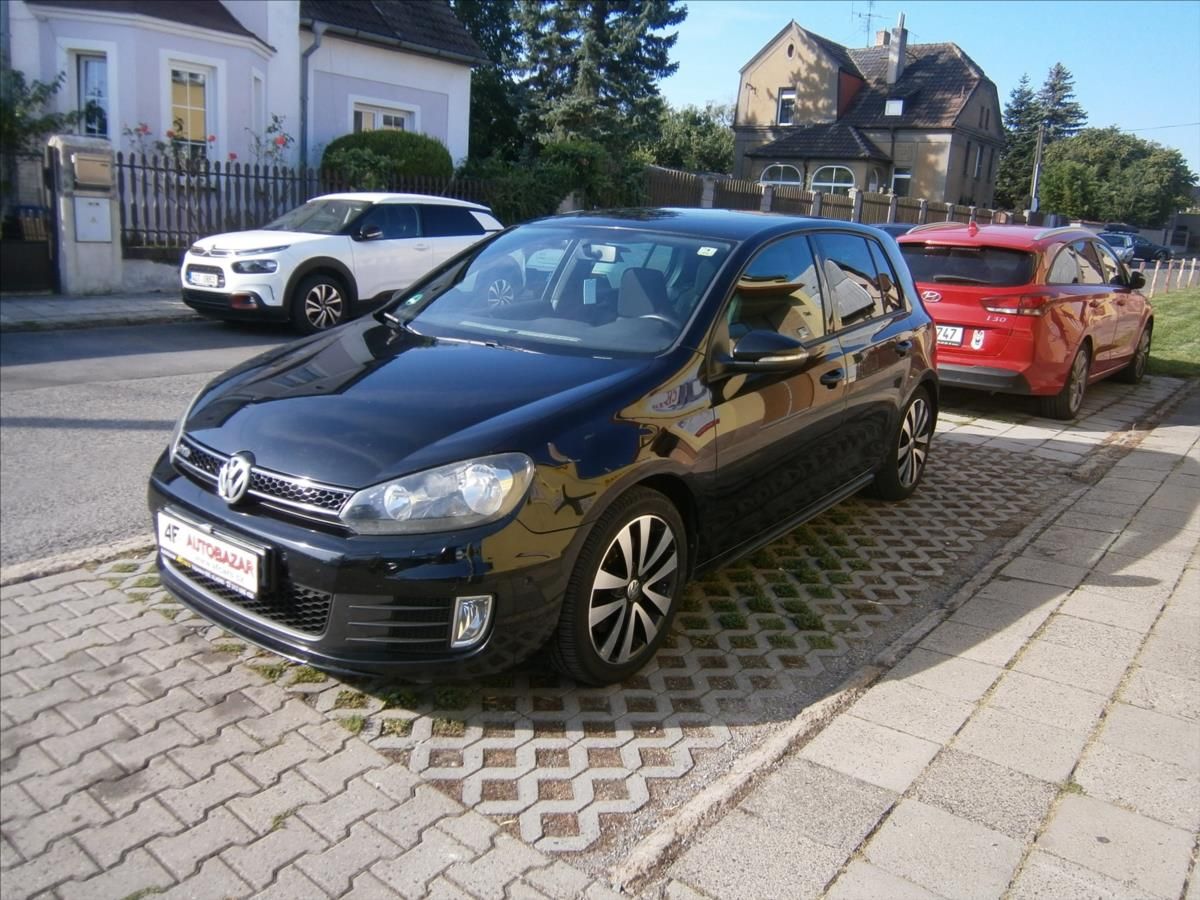 Volkswagen Golf, 2,0 TDI  GTD 125 KW - fotka 3