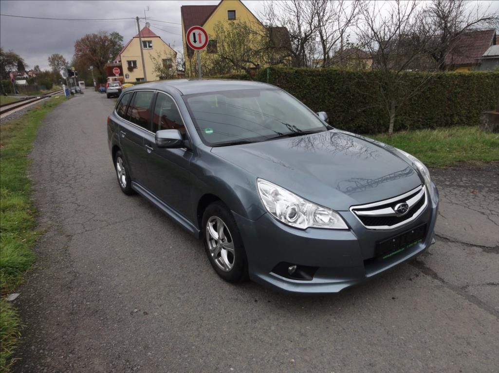 Subaru Legacy, 2,0 TOP stav Serviska 4X4 - fotka 2