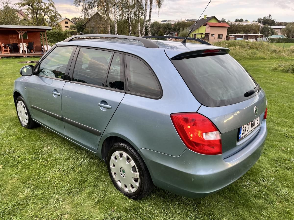 Škoda Fabia, 1.2 51KW,KLIMA,CD,ZIMNÍ PNEU - fotka 5
