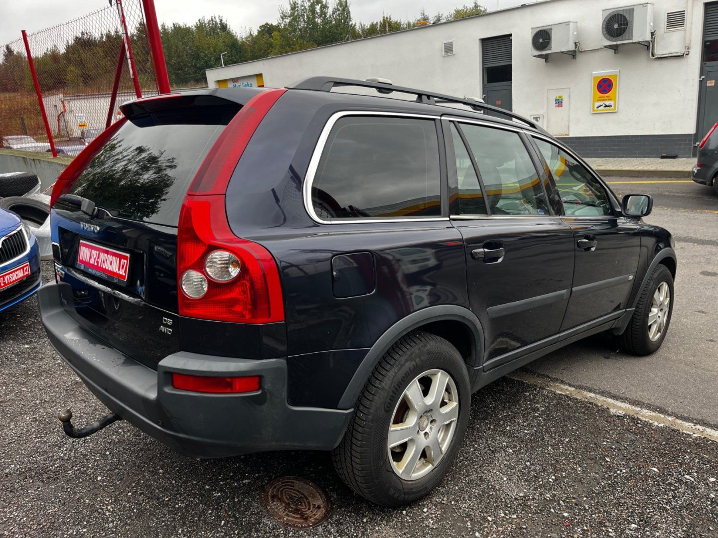 Volvo XC90, 2.4D5 7.Míst - fotka 4