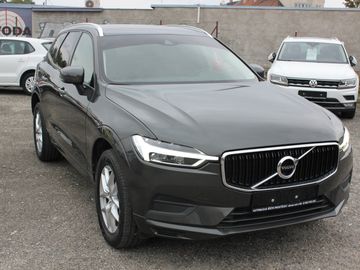 2.0 D4 AWD, MOMENTUM
