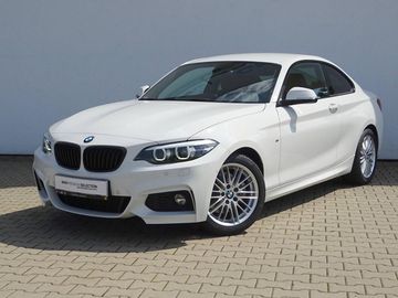 220i Coupé